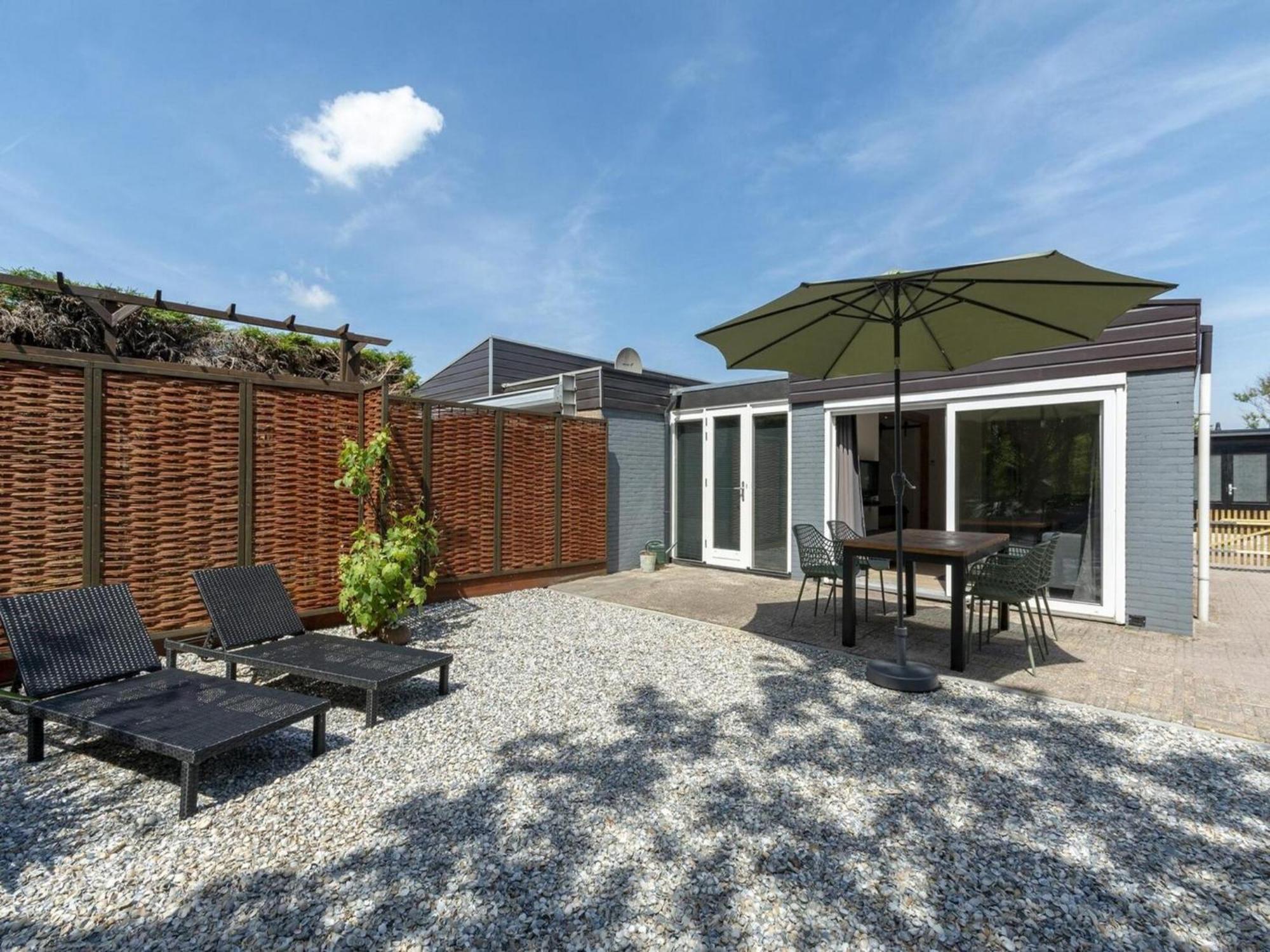 Luxurious Furnished Bungalow With Terrace Callantsoog Zewnętrze zdjęcie
